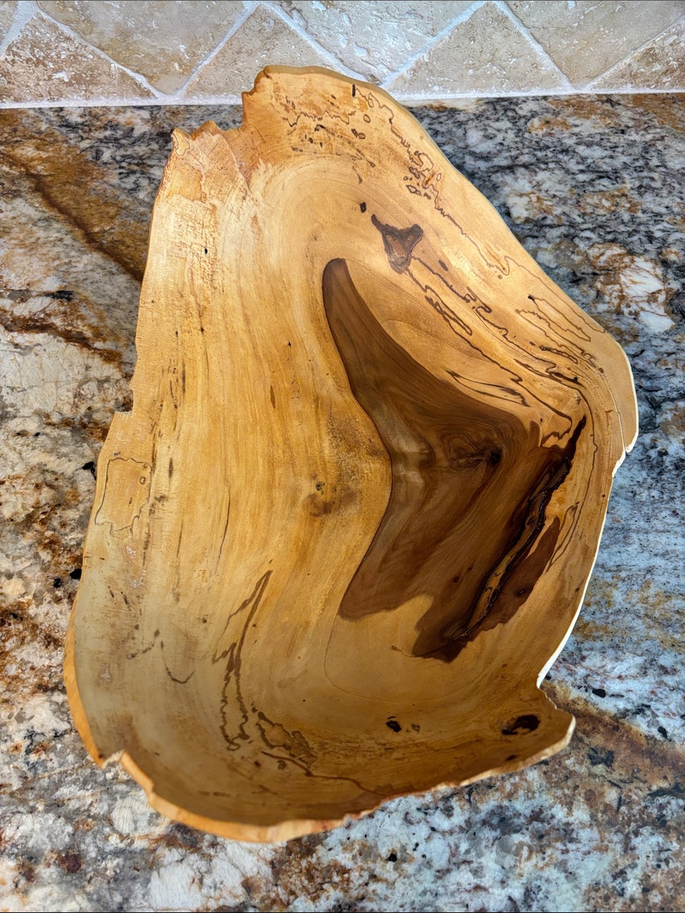 Sweet Gum Wood Serving Bowl with Rough Edges- Signed D. Callahan - Picture 3 of 16